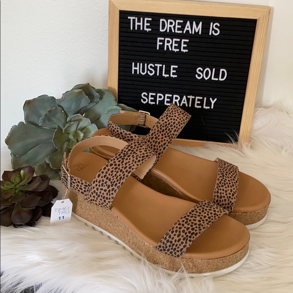 Time and Tru Shoes - Time and true giraffe spotted espadrille wedges